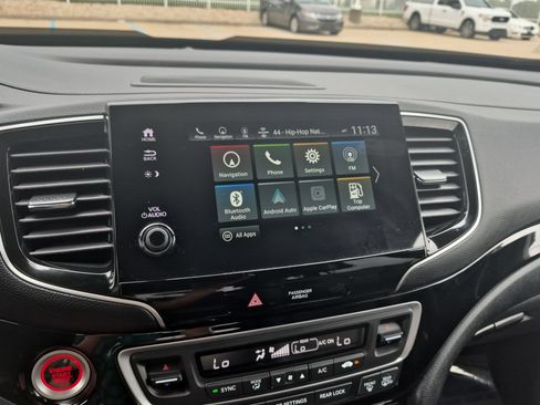 Used 2023 Honda Passport Elite image 17