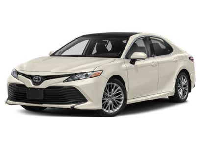 Used 2018 Toyota Camry XLE