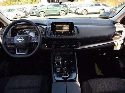 New 2026 Nissan Rogue SV image 8