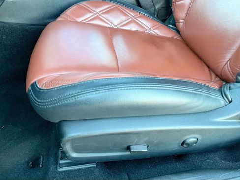Used 2022 Dodge Challenger R/T Scat Pack RWD image 19