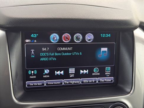 Used 2018 Chevrolet Tahoe LT image 17