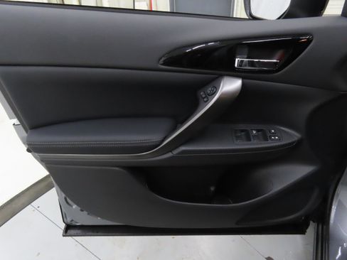 New 2026 Mitsubishi Eclipse Cross Black Edition image 9