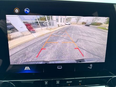 Used 2023 Chevrolet Colorado W/T w/ LPO, Pro Essentials Package RWD image 21