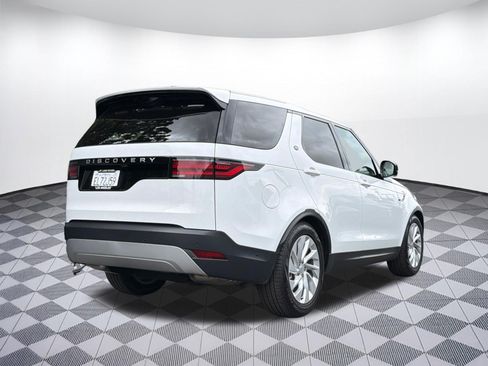 Used 2025 Land Rover Discovery S AWD/4WD image 9