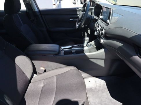 Certified 2025 Nissan Sentra SV FWD image 22