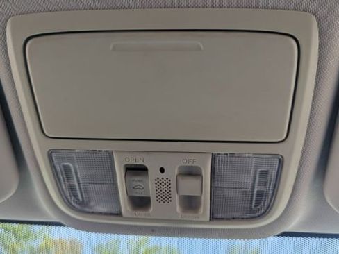 Used 2012 Honda CR-V EX-L image 16