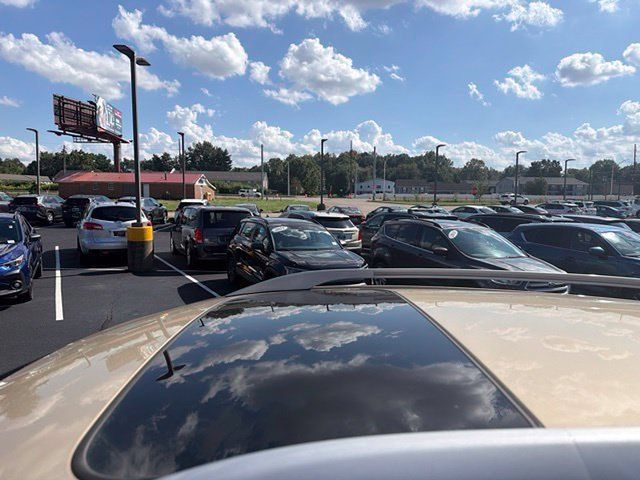 Used 2010 Lexus RX 350 AWD w/ Premium Pkg image 4