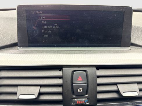 Used 2014 BMW 435i Convertible RWD image 25