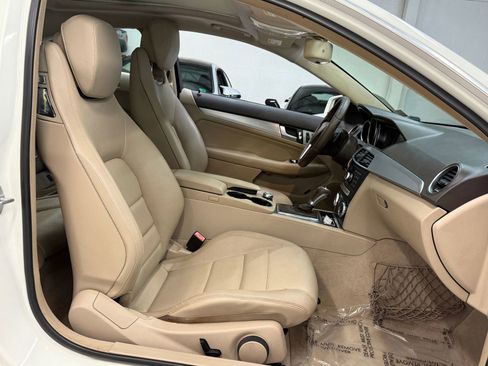 Used 2012 Mercedes-Benz C 250 C 250 Coupe 2D image 20