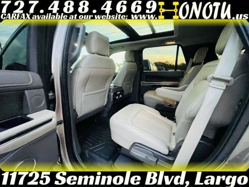 Used 2018 Ford Expedition Limited w/ Equipment Group 301A RWD image 14