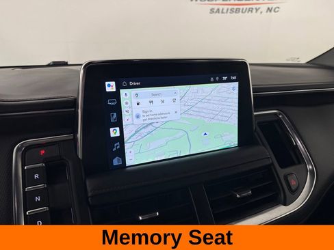 Used 2022 Chevrolet Tahoe RST w/ Luxury Package image 17