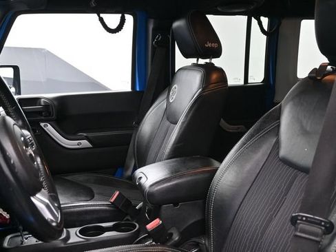 Used 2014 Jeep Wrangler Unlimited Sport AWD/4WD image 19