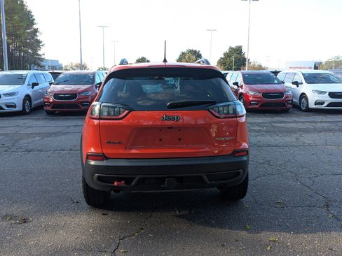 Used 2021 Jeep Cherokee Trailhawk w/ Premium Leather Package image 2
