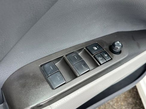 Certified 2023 Toyota Camry SE image 14