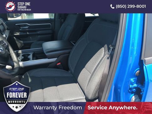 Used 2025 RAM 1500 Big Horn AWD/4WD image 12