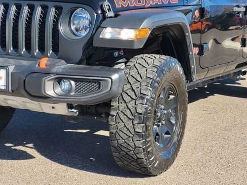 Used 2022 Jeep Gladiator Mojave image 8