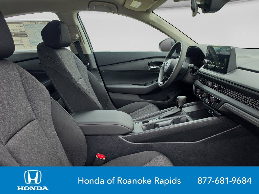 New 2026 Honda Accord LX image 17