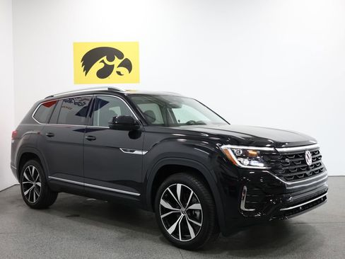 Used 2025 Volkswagen Atlas SEL Premium R-Line AWD/4WD image 6
