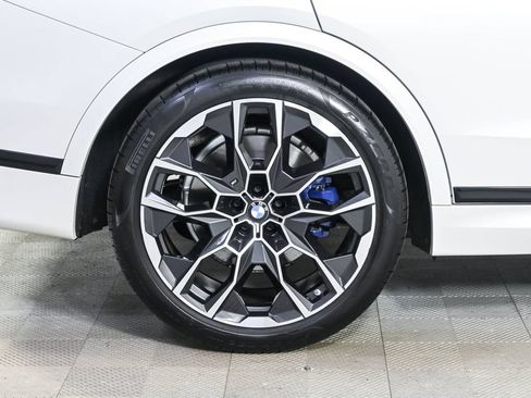 Used 2023 BMW X7 xDrive40i w/ Executive Package AWD/4WD image 41
