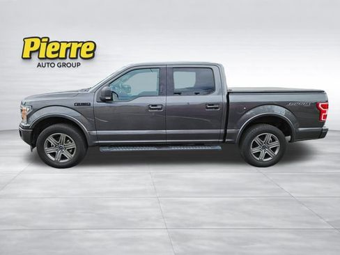 Used 2018 Ford F150 XLT w/ Equipment Group 302A Luxury AWD/4WD image 3