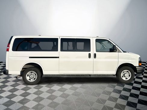 Used 2023 Chevrolet Express 3500 LS image 4
