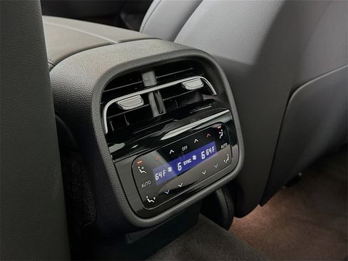 New 2026 Mercedes-Benz E 53 AMG e 4MATIC Sedan image 27