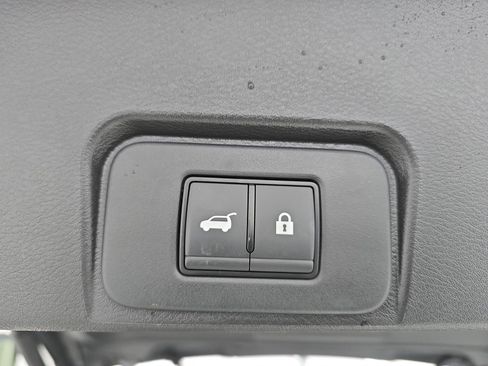 Certified 2024 Nissan Rogue SL image 13