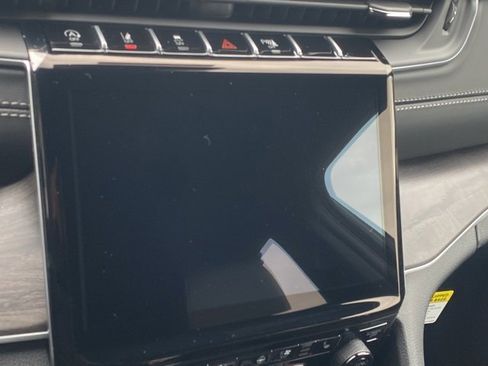 New 2025 Jeep Grand Cherokee Limited image 21