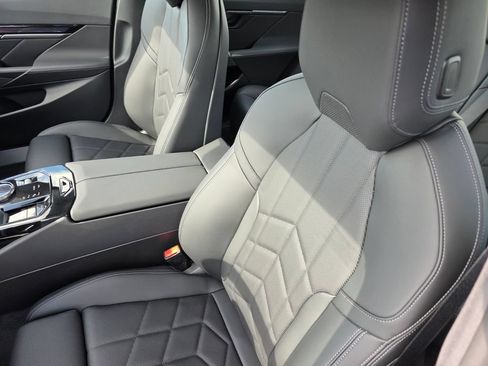 New 2027 BMW 540i xDrive w/ M Sport Package AWD/4WD image 9