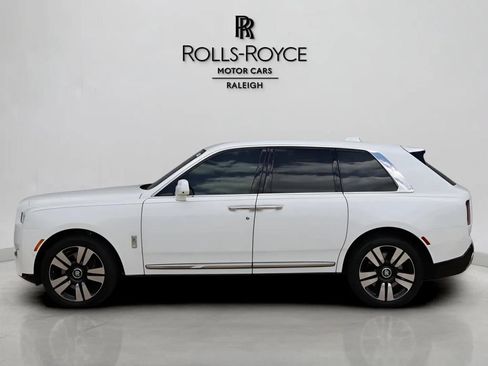 Certified 2026 Rolls-Royce Cullinan AWD/4WD image 4