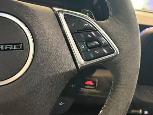 Used 2022 Chevrolet Camaro SS RWD image 14