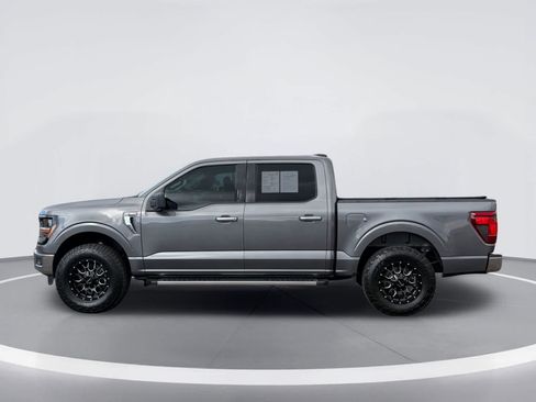 Used 2024 Ford F150 XLT w/ Mobile Office Package RWD image 3