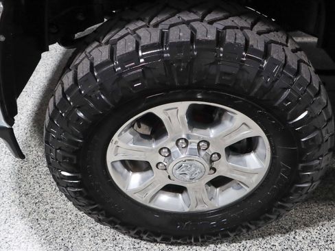 Used 2024 RAM 2500 Big Horn image 12