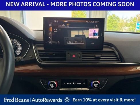 Used 2023 Audi Q5 2.0T Premium Plus w/ Premium Plus Package AWD/4WD image 12