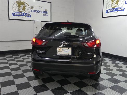 Used 2019 Nissan Rogue Sport S AWD/4WD image 8