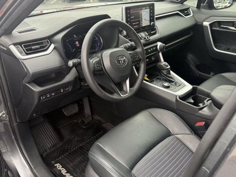 Used 2021 Toyota RAV4 XSE image 18