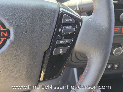 Used 2025 Nissan Frontier Pro-X w/ Pro Convenience Package RWD image 24
