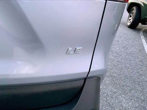 Used 2024 Toyota RAV4 LE image 10