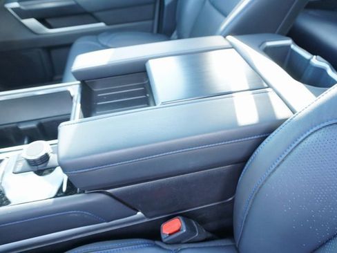 Used 2024 Toyota Sequoia Platinum image 22