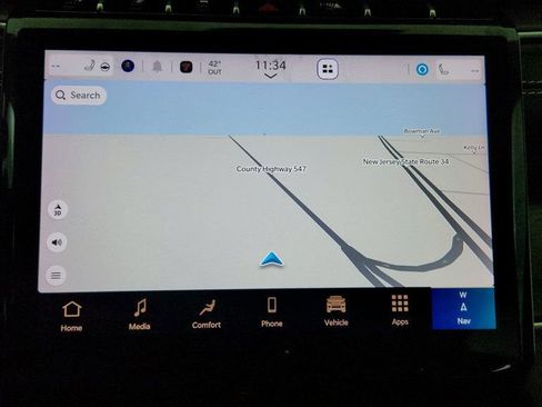 Used 2023 Jeep Grand Cherokee Limited image 17