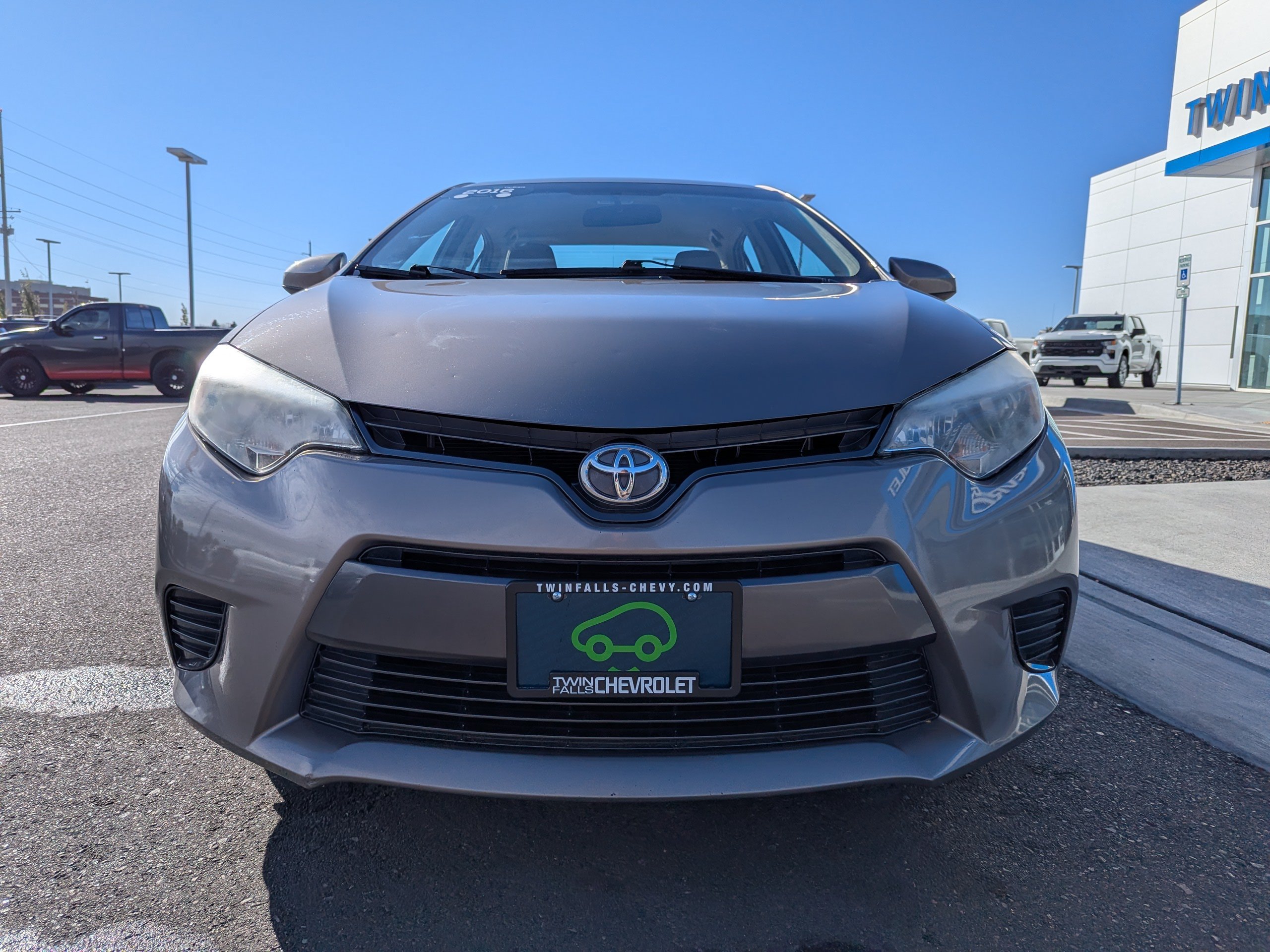 Used 2016 Toyota Corolla LE FWD image 4