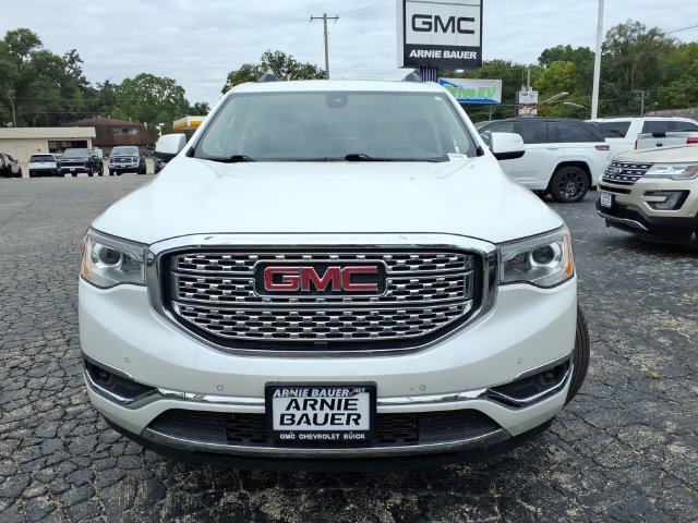 Used 2019 GMC Acadia Denali w/ Technology Package AWD/4WD image 14