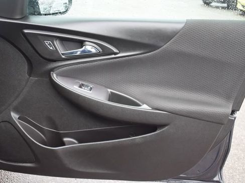 Used 2023 Chevrolet Malibu LT image 39