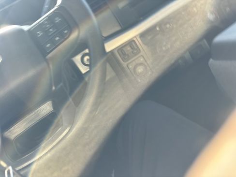 Used 2025 Ford F250 XLT w/ 360-Degree Camera Package image 37