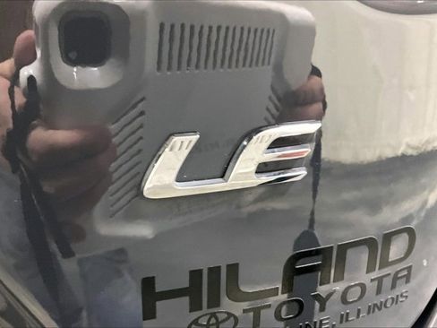 Certified 2025 Toyota Corolla LE image 9