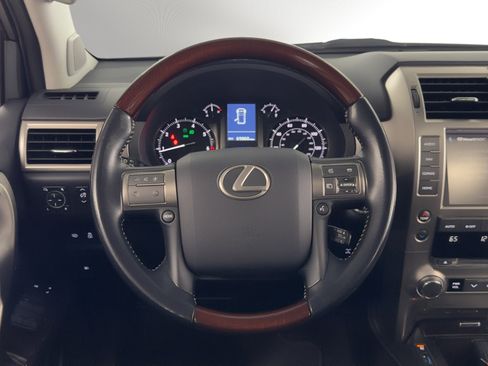Used 2016 Lexus GX 460 w/ Premium Package AWD/4WD image 20