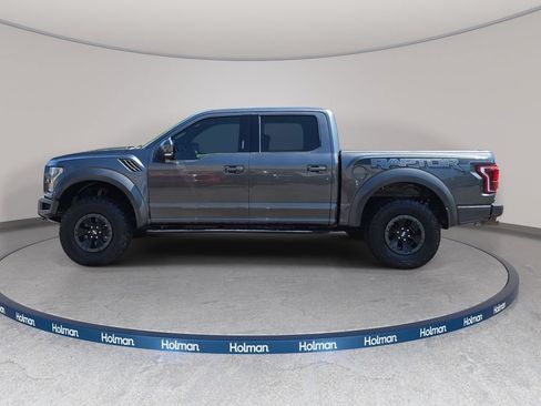 Used 2018 Ford F150 Raptor w/ Equipment Group 802A Luxury AWD/4WD image 9