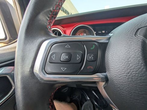 Used 2022 Jeep Wrangler Unlimited Rubicon image 21