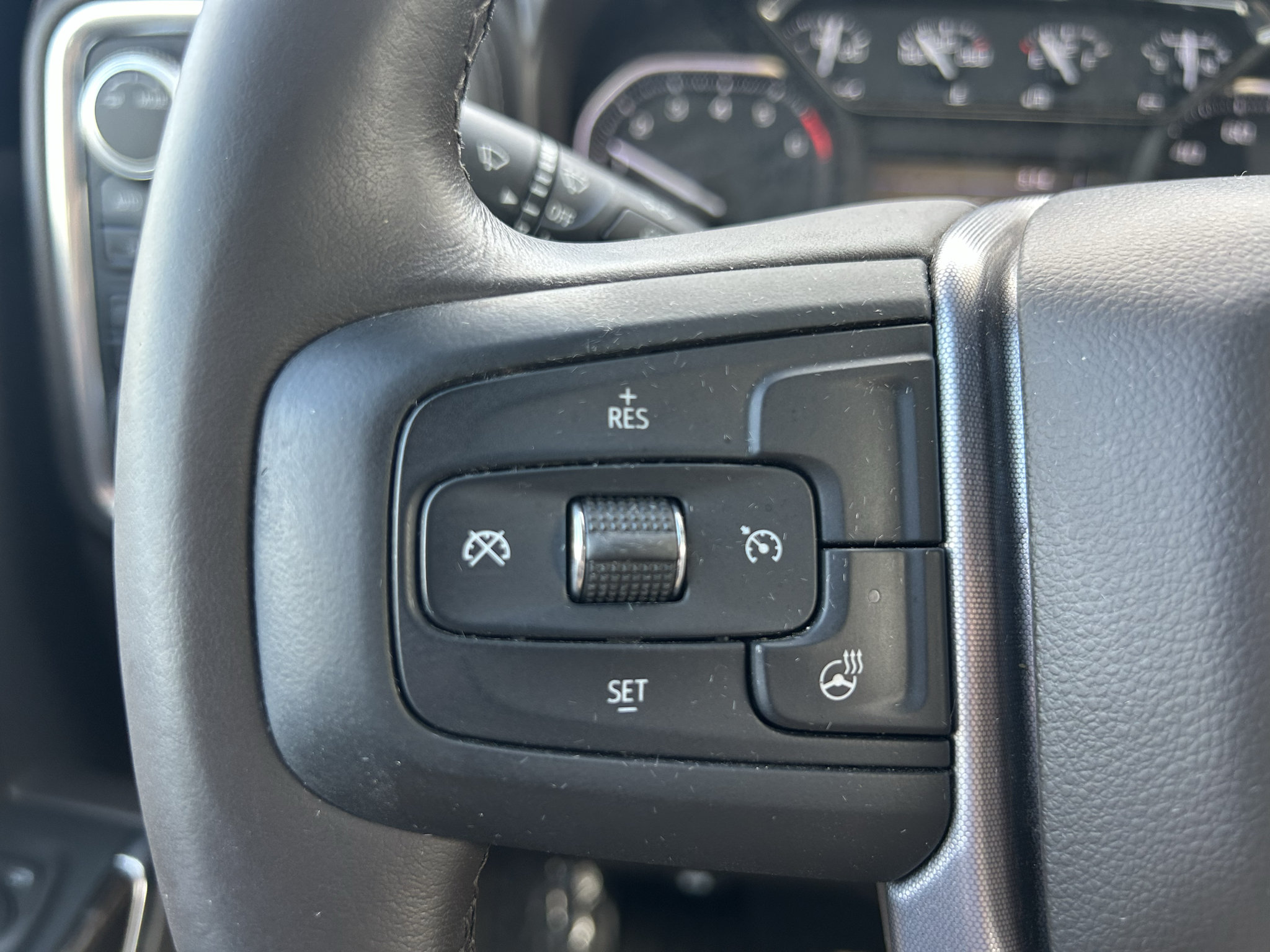 Used 2020 GMC Sierra 1500 SLE w/ SLE Value Package AWD/4WD image 14