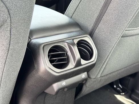 New 2026 Jeep Gladiator Sport image 28